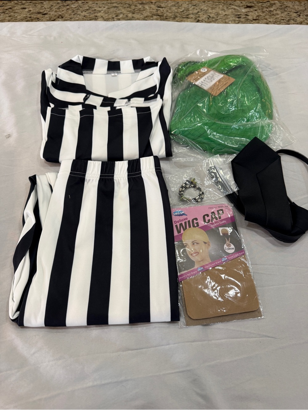 Beetlejuice Inspired Halloween Costume Women's M Striped Suit Wig 6 Piece Set - Picture 2 of 13